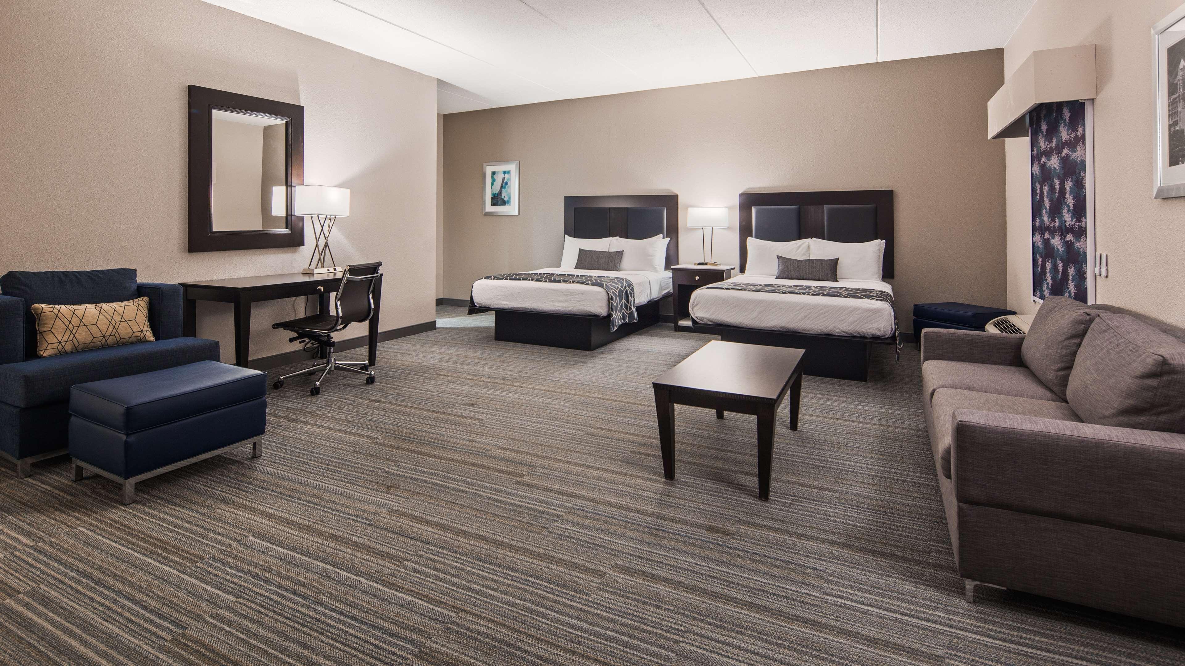 Best Western Plus Wilkes Barre-Scranton Airport Hotel Pittston Exteriör bild