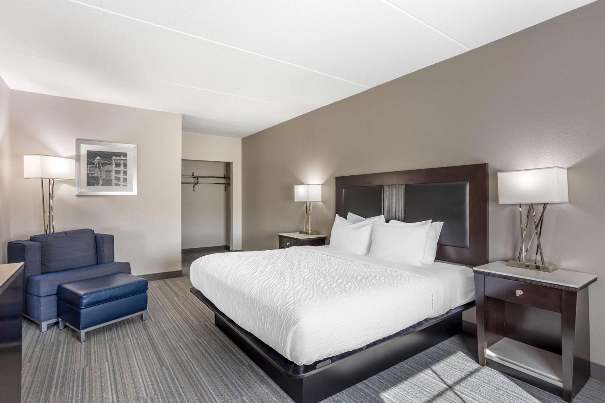 Best Western Plus Wilkes Barre-Scranton Airport Hotel Pittston Exteriör bild