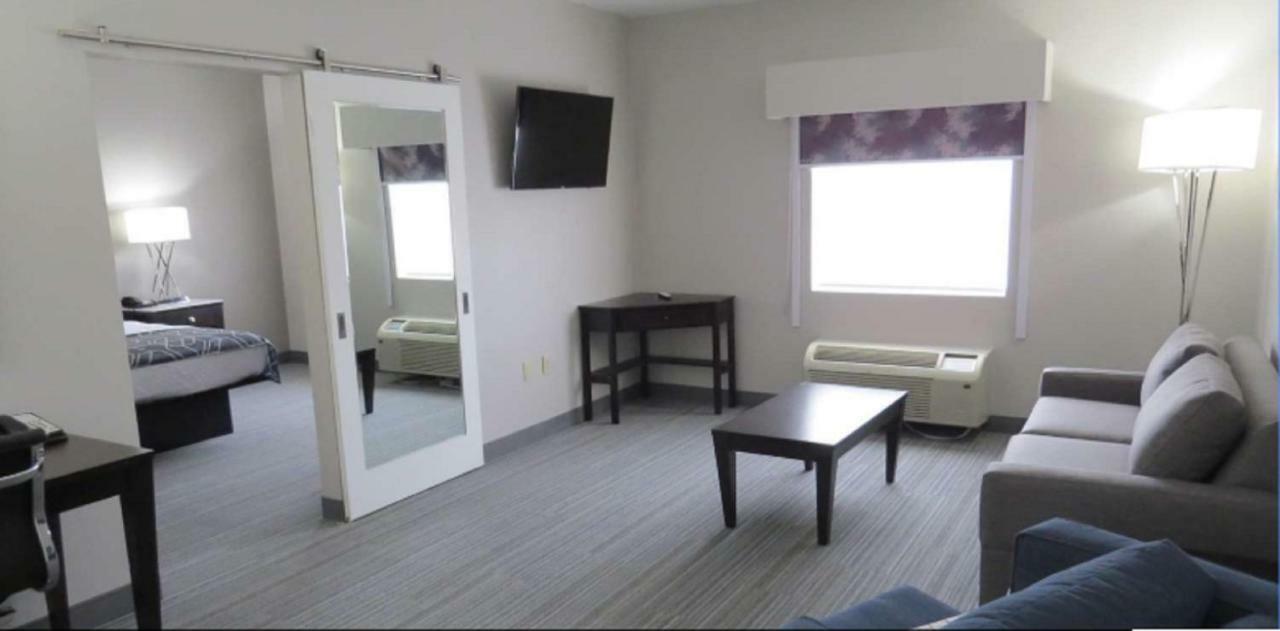 Best Western Plus Wilkes Barre-Scranton Airport Hotel Pittston Exteriör bild